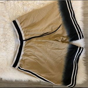 Men’s John Elliott Men’s size Large